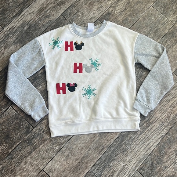 Athletics work Disney sweatshirt - Picture 1 of 11